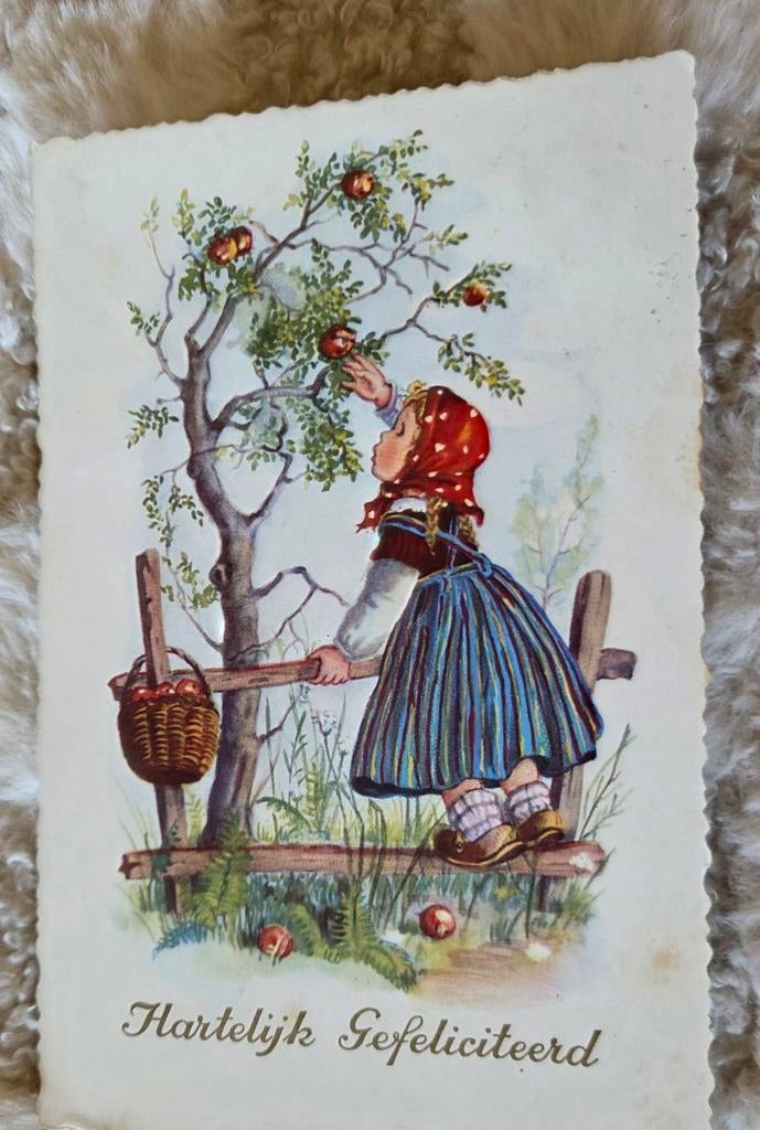 Meisje plukt appels uit boom, Verzenden, 1940 tot 1960, Gelopen, Kinderen