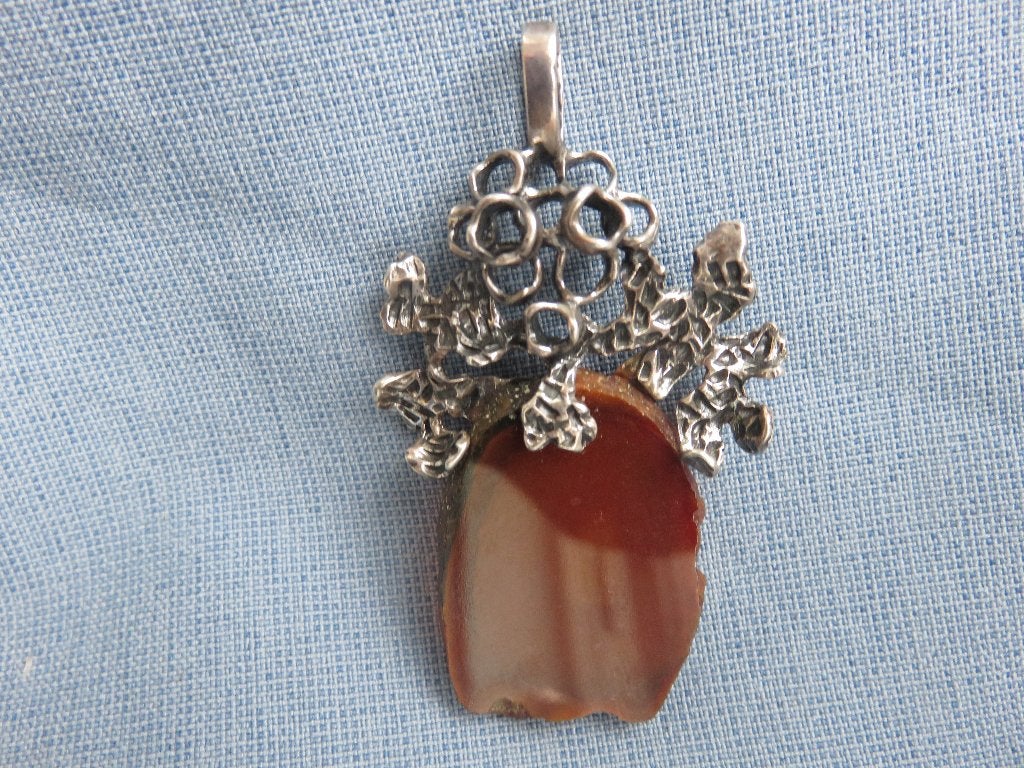 Antieke hanger in 835 karaat zilver met agaat steen, Sieraden, Tassen en Uiterlijk, Antieke sieraden, Ophalen of Verzenden, Zilver