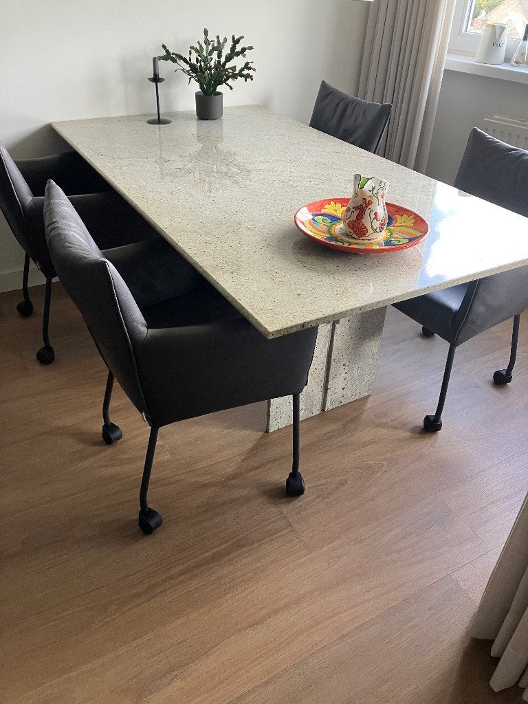 Eetkamer tafel, graniet 1.80 bij 1m, Huis en Inrichting, Tafels | Eettafels, Ophalen, Rechthoekig, 150 tot 200 cm, 50 tot 100 cm