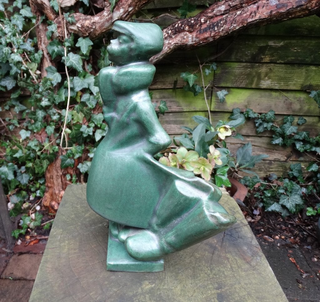 Groen platelen beeld fluitende jongen Jupp Brux, plazuid, Antiek en Kunst, Ophalen of Verzenden
