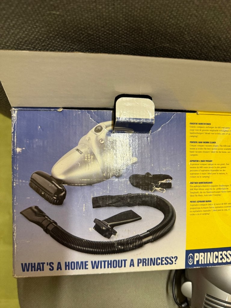 Princess Mini Stofzuiger 220V met hulpstukken, Ophalen of Verzenden, Zo goed als nieuw