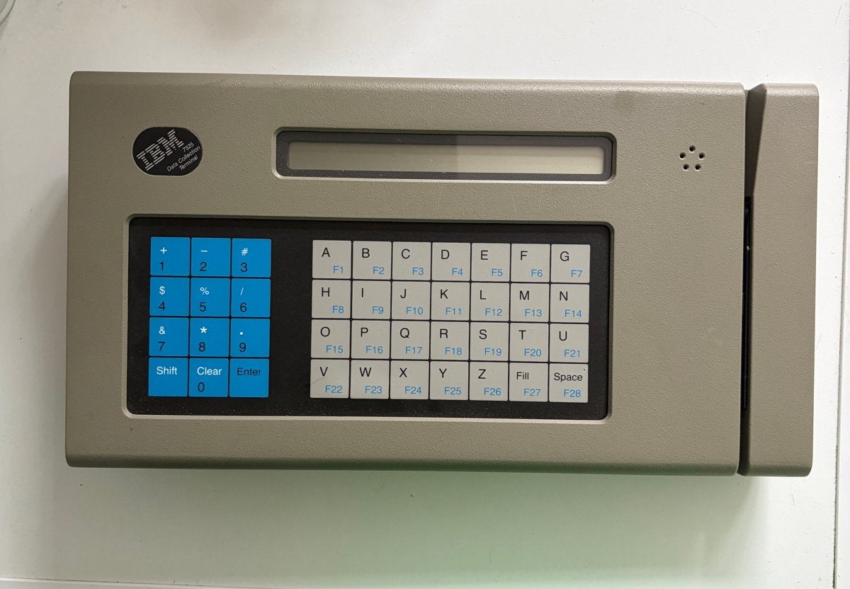 IBM Data Collection Terminal 7525 - Vintage Computer