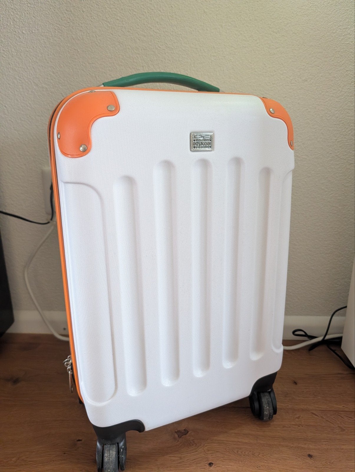 Postcodeloterij rolkoffer, Ophalen, Uitschuifbare handgreep, 50 tot 60 cm, Hard kunststof