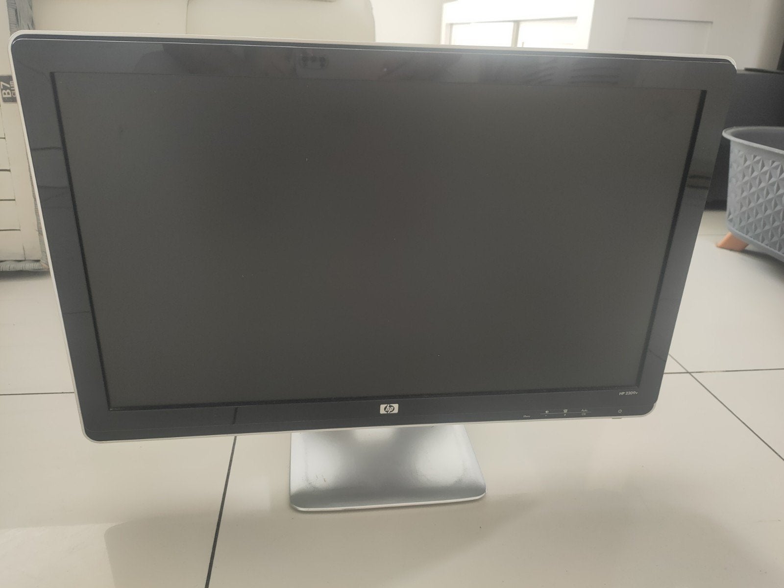 HP 23-inch LCD-kleurenmonitor - Model HP LP2375w, Ophalen of Verzenden