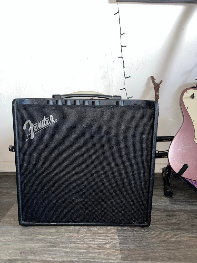 Squier Telecaster gitaar met Fender mustangLT50  versterker, Ophalen, Fender, Gebruikt, Met versterker
