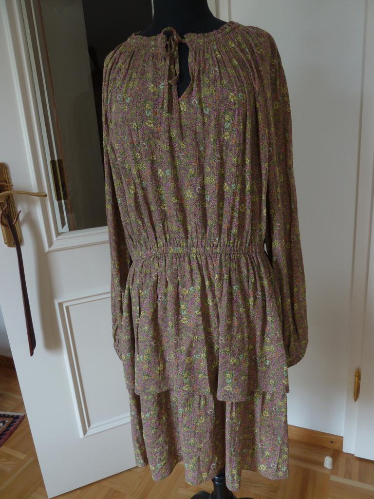 Esprit jurk, millefleurs dessin, 42/44 NL, heerlijk comfy, Overige kleuren, Verzenden, Maat 42/44 (L), Zo goed als nieuw