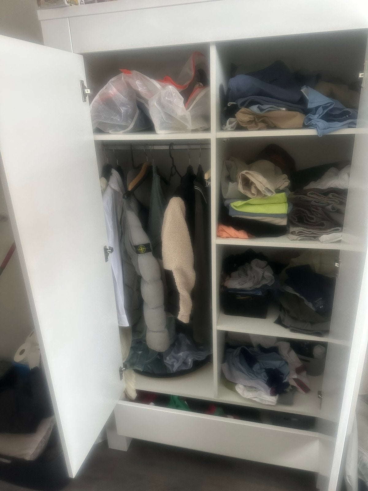 Foto 2 van Kinderkast