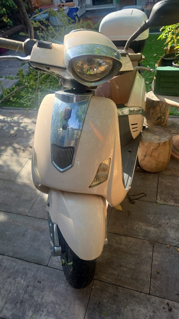 Znen scooter, Gebruikt, Benzine, Ophalen, Overige merken