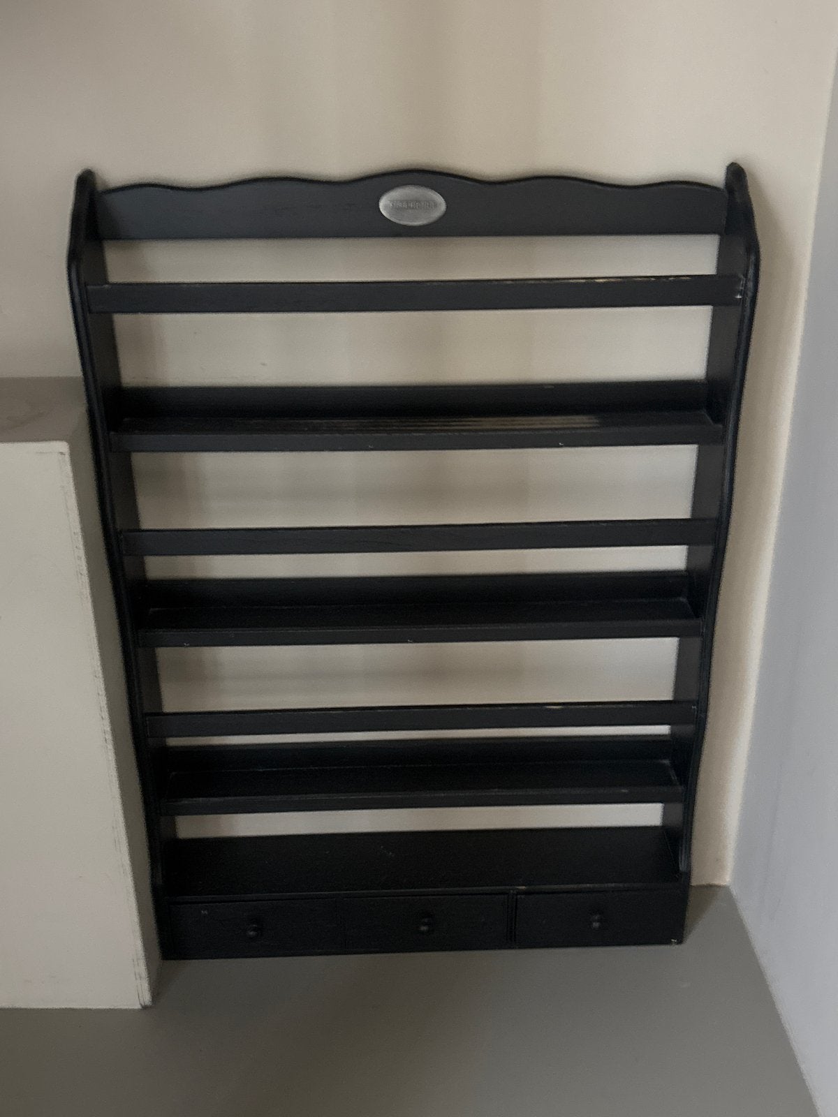 Zwart houten wandrek met lades - Riverdale, Gebruikt, 100 tot 150 cm, Minder dan 25 cm, Met lade(s)