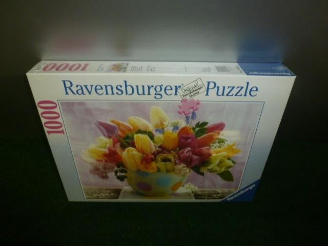 NIEUW Ravensburger Puzzel Vaas met bloemen 1000 stukjes, Hobby en Vrije tijd, Denksport en Puzzels, Ophalen of Verzenden, 500 t/m 1500 stukjes