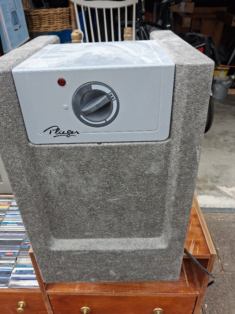 Close-inn boiler 15 liter, Doe-het-zelf en Verbouw, Geisers en Boilers, Ophalen, Gebruikt, Boiler, Minder dan 20 liter