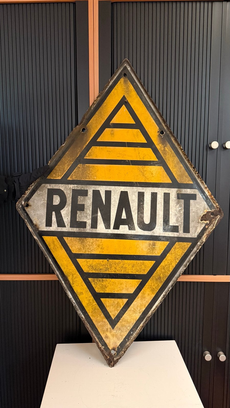 Vintage geëmailleerd Renault reclamebord, Ophalen