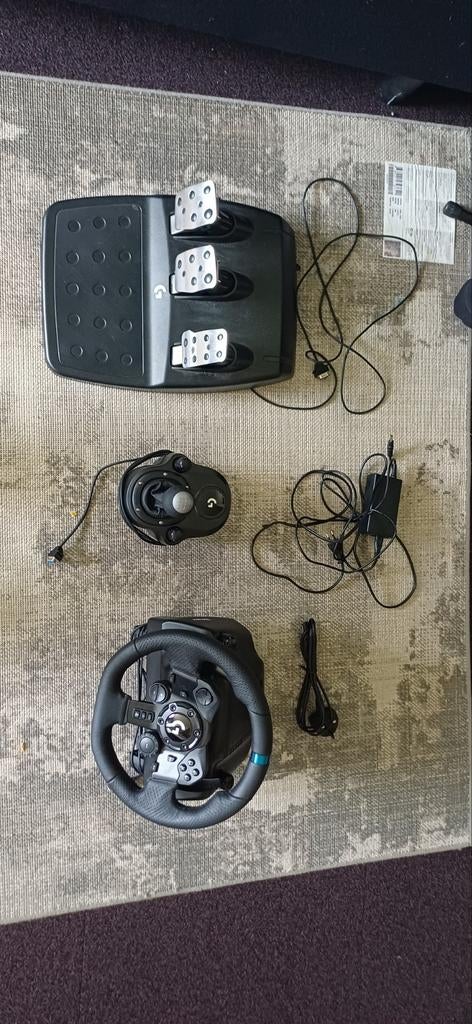 Logitech G923 Trueforce Racestuur met Pedalen en Shifter, Ophalen