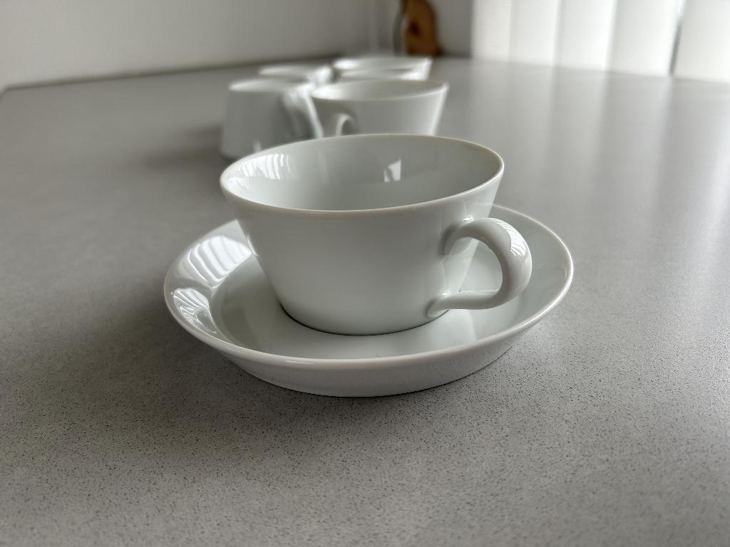 6 Arzberg tric wit Thee/Cappuccino kop/schotel, Nieuw, Ophalen of Verzenden, Effen, Kop(pen) en/of Schotel(s)