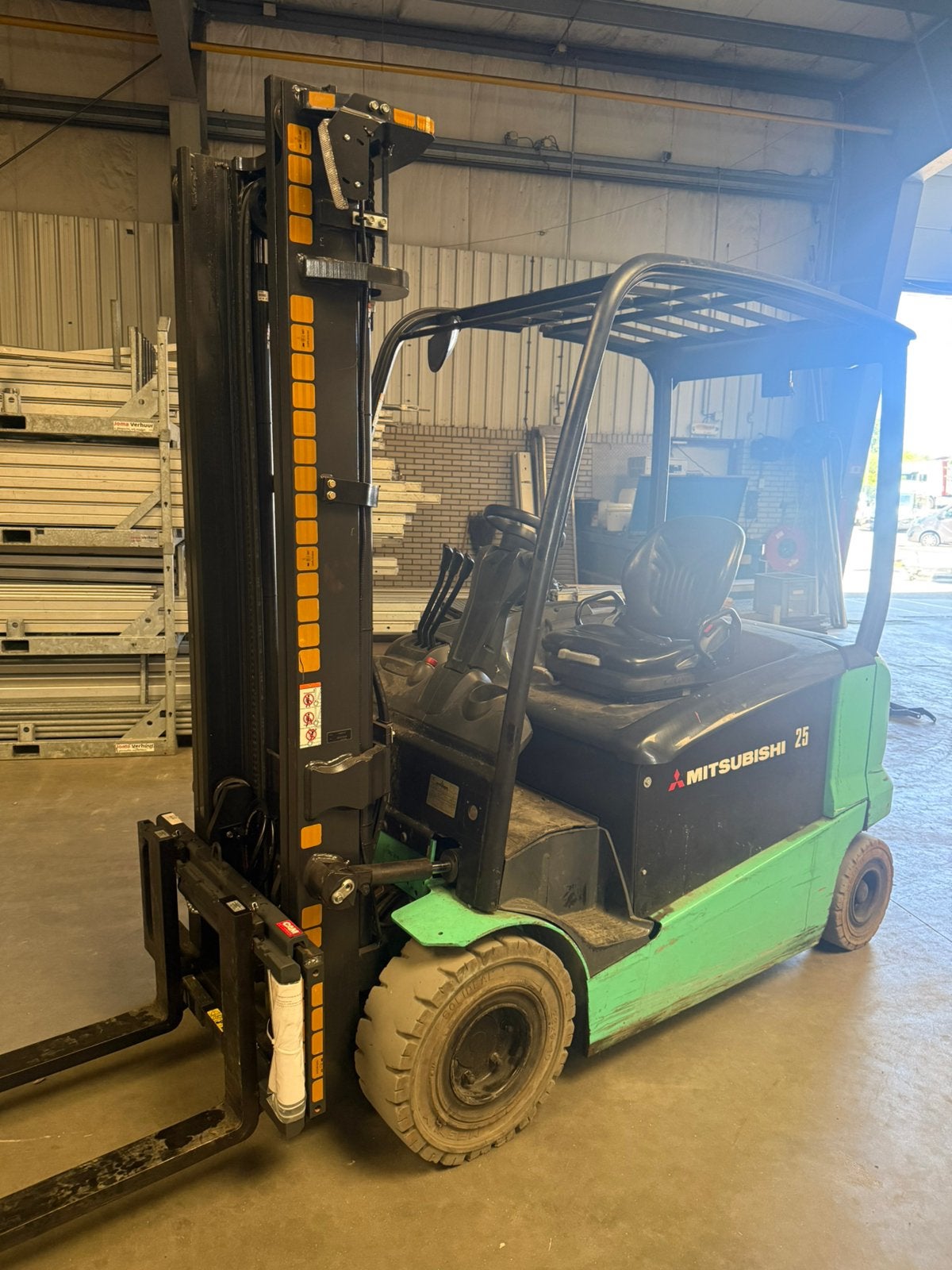 Mitsubishi heftruck 2.5t FB25N 2017 80v! Weinig uren, Ophalen, Info@logisnext.eu, Hospitaaldreef 29, Mitsubishi