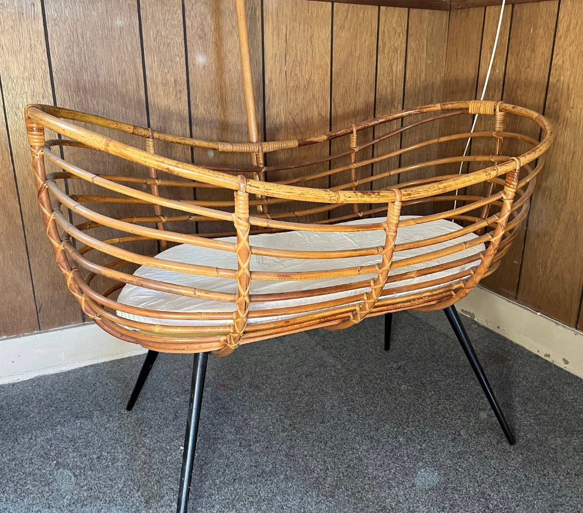 Vintage rotan rieten wieg babywieg babybedje jaren 60, Ophalen, Gebruikt, Wieg