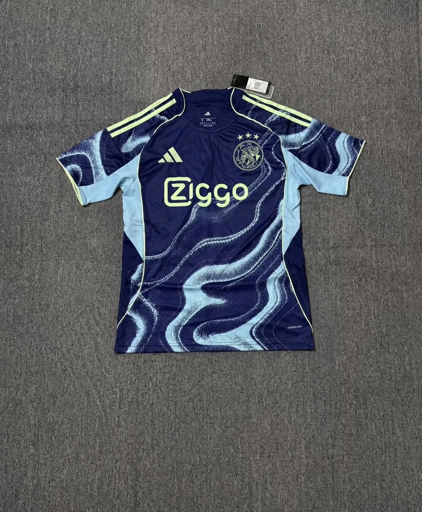 Ajax uitshirt, Sport en Fitness, Voetbal, Maat XS of kleiner, Ophalen of Verzenden, Nieuw, Shirt