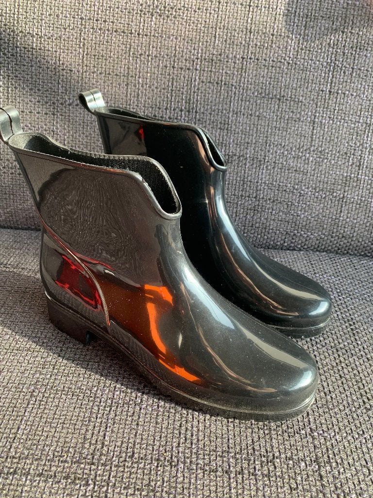 Regenlaarzen zwart maat 39, Zwart, Ophalen of Verzenden, Regenlaarzen, Onbekend