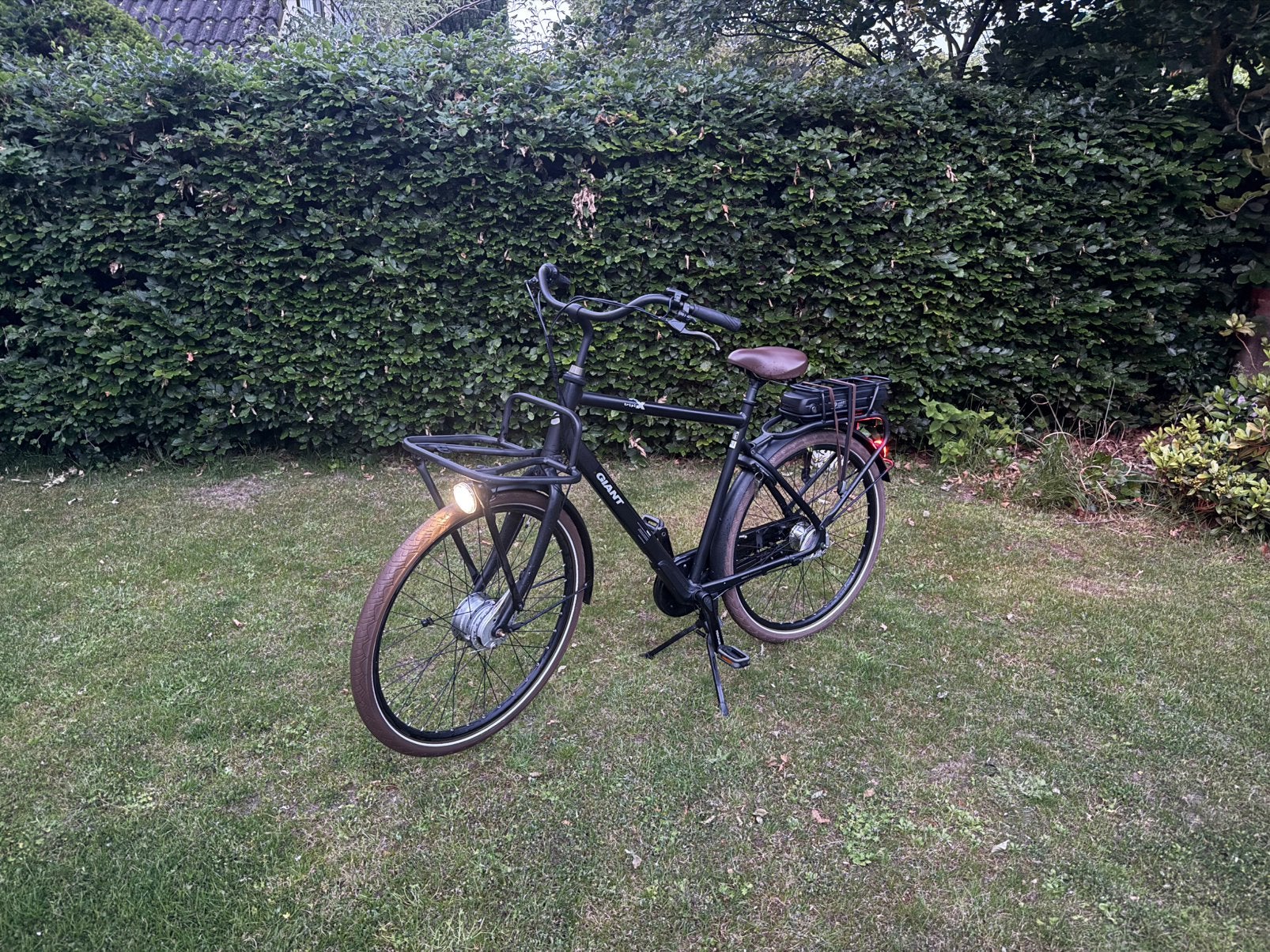 Giant triple XE /energypack 400/ zwart, Ophalen, Zo goed als nieuw, 30 tot 50 km per accu, Giant