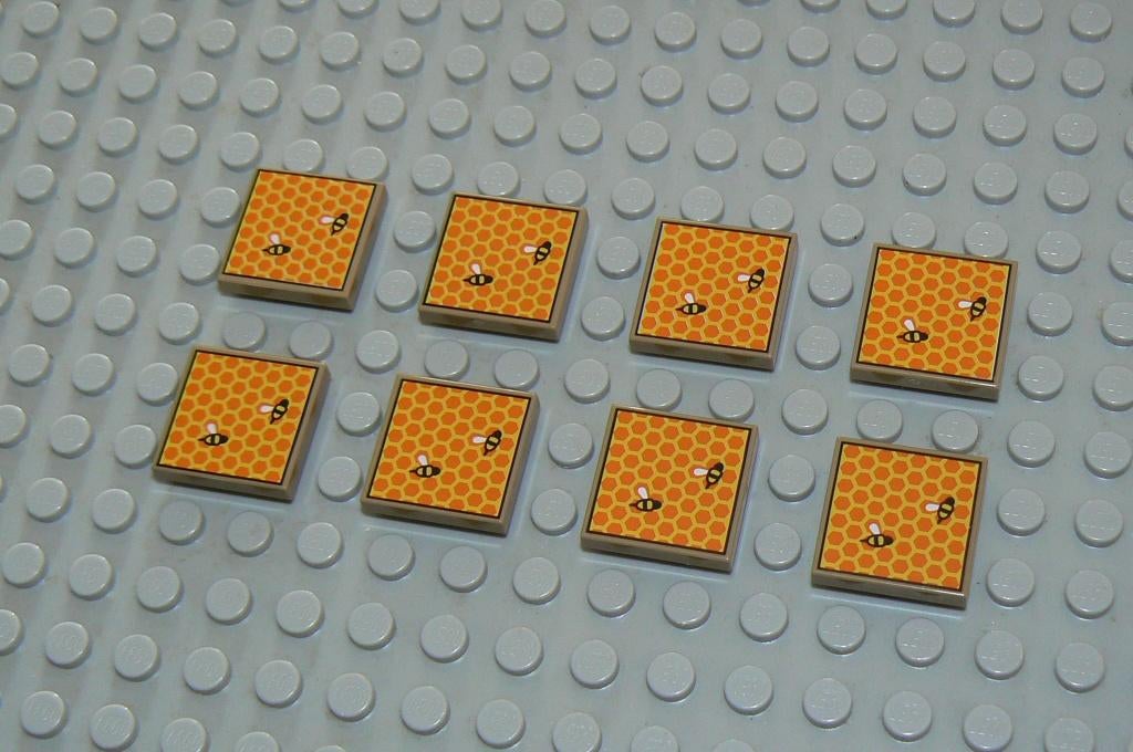 L1116 Tegels 2x2 donker tan met opdruk honingraat 8 st., Ophalen of Verzenden, Nieuw, Losse stenen, Lego