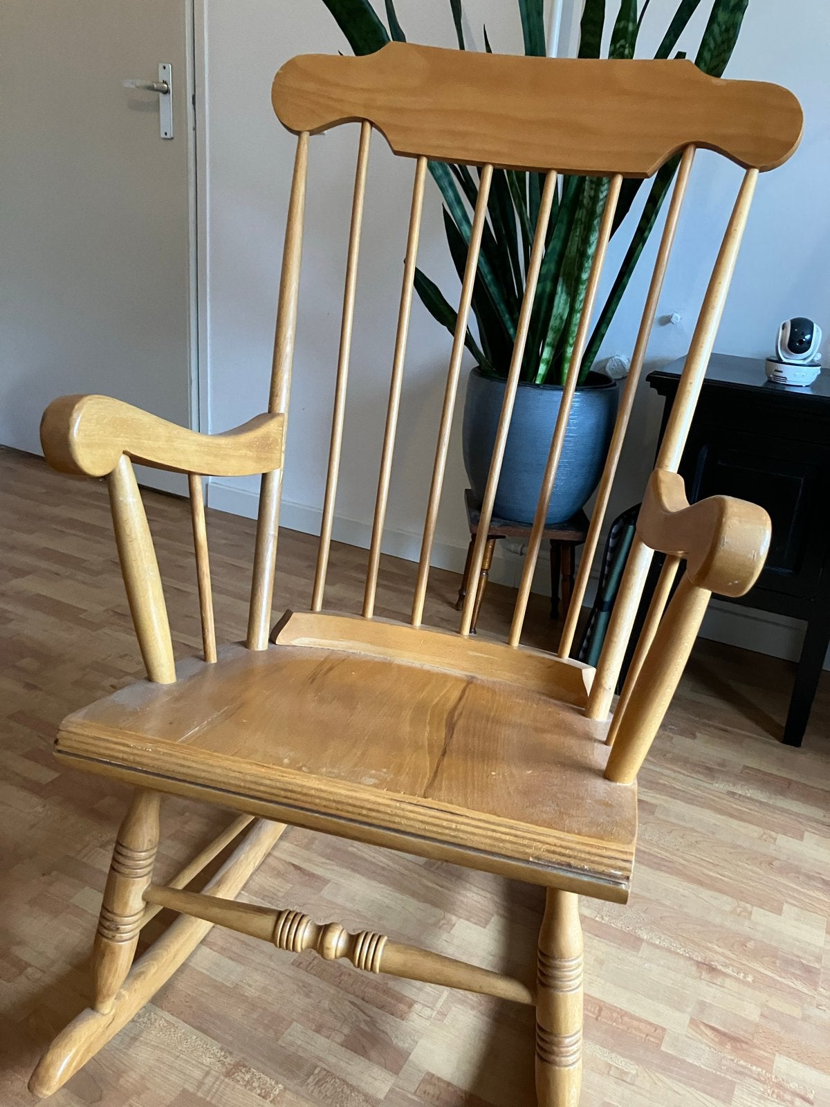 Houten schommelstoel, Huis en Inrichting, Ophalen, Gebruikt, Overige kleuren, Eén