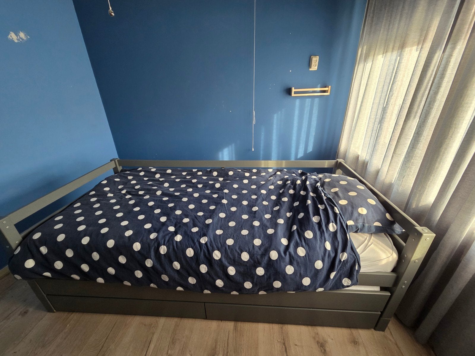Eenpersoonsbed met uitschuifbaar bed en opberglades, Ophalen, Gebruikt, Eenpersoons, Overige maten