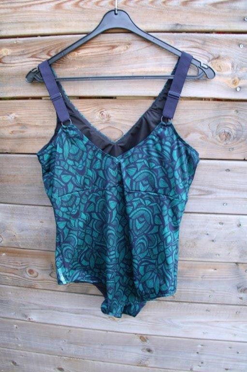 Badpak donkerblauw/ groen Nabaiji mt 42 C Cup Vaste prijs, Nabaiji, Badpak, Ophalen of Verzenden, Zo goed als nieuw