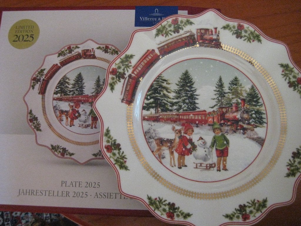 Villeroy + Boch: Jaarbord 2025, nieuw (109), Ophalen of Verzenden, Nieuw, Porselein, Bord of Schaal