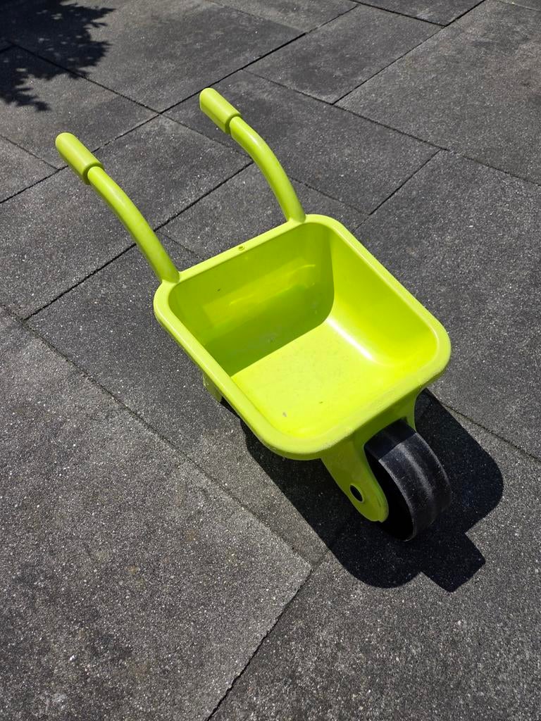 Gebruikte speelgoed kruiwagen - perfect voor de zandbak!, Kinderen en Baby's, Speelgoed | Buiten | Los speelgoed, Ophalen of Verzenden