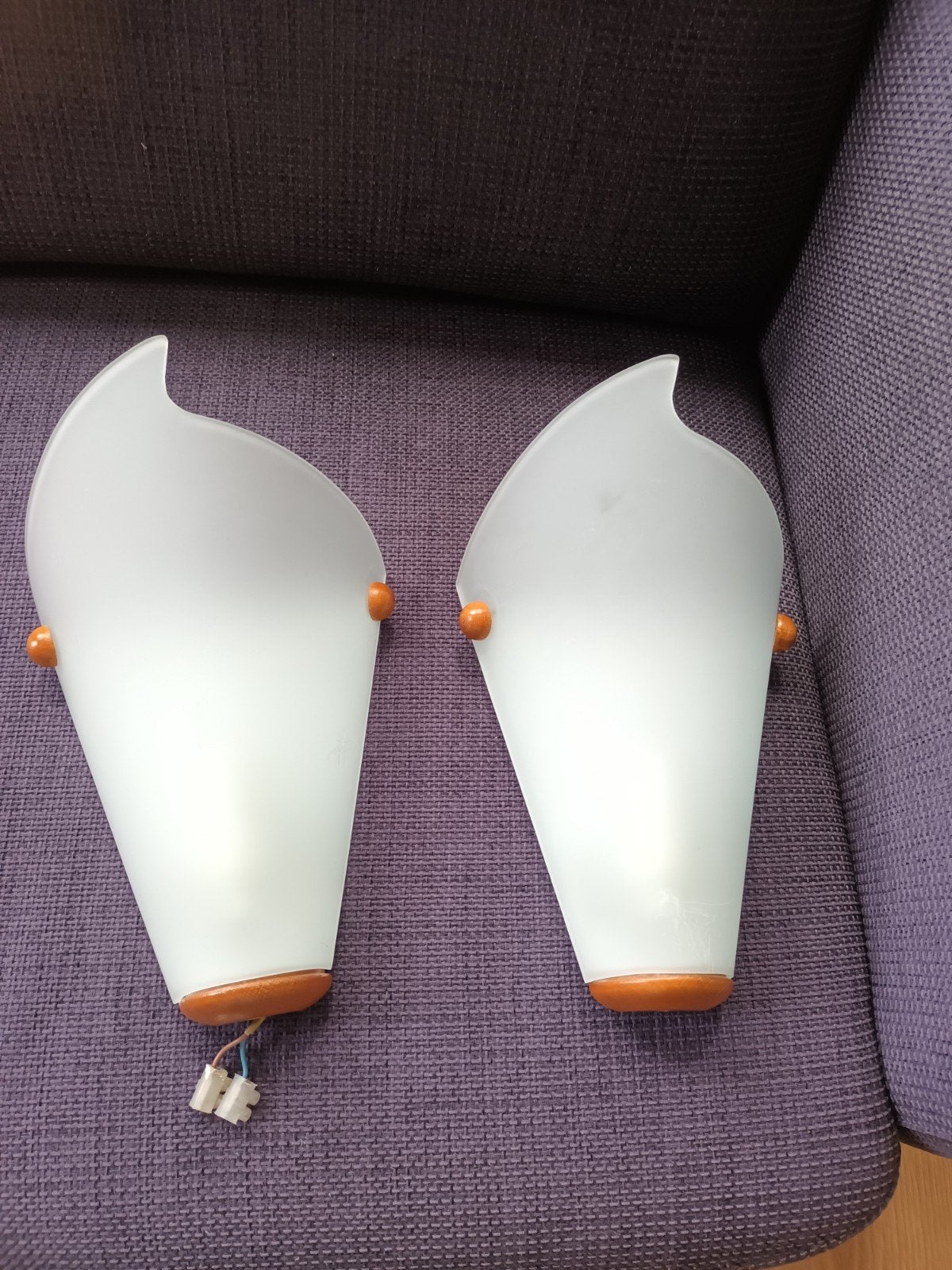 Vintage massive melkglazen wandlampen, Ophalen