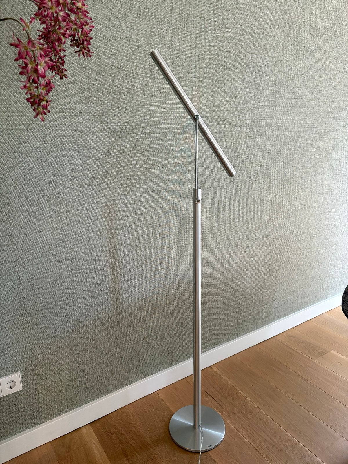 Moderne metalen vloerlamp, Dot Design, Ophalen, Gebruikt, Overige fittingen, Metaal