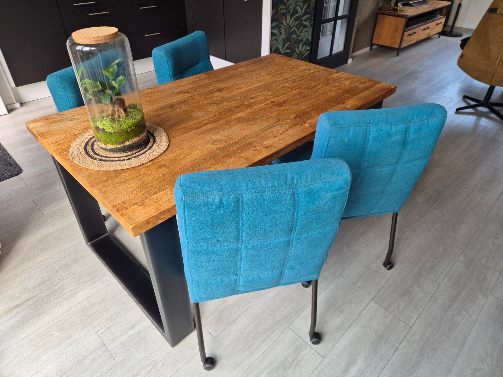 4 prachtige stoelen, Ophalen, Gebruikt, Modern, Industrieel, Blauw