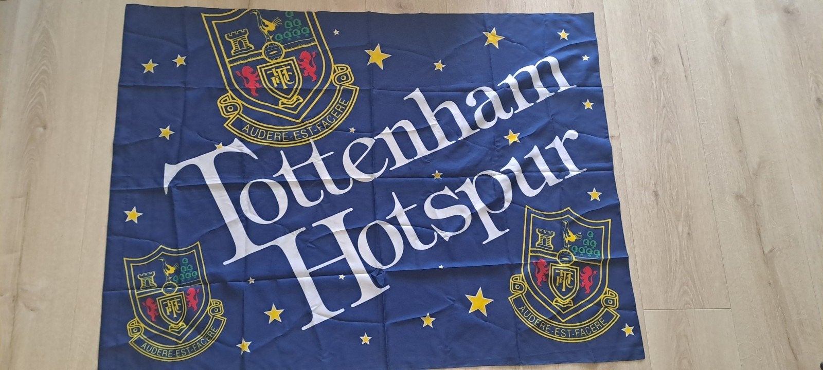 Vlag Tottenham Hotspur, Diversen, Vlaggen en Wimpels, Ophalen of Verzenden