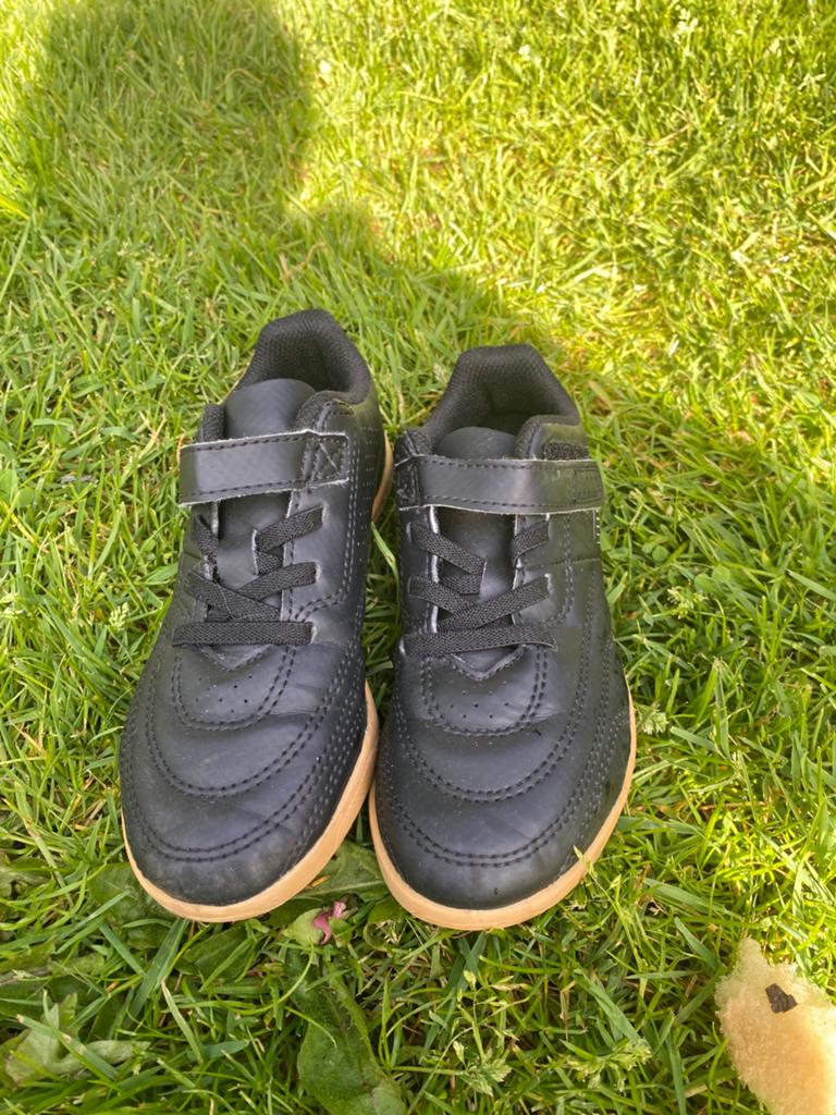 Gymschoenen kipsta maat 28, Zwart, Ophalen of Verzenden, Sneakers of Gympen, Gedragen