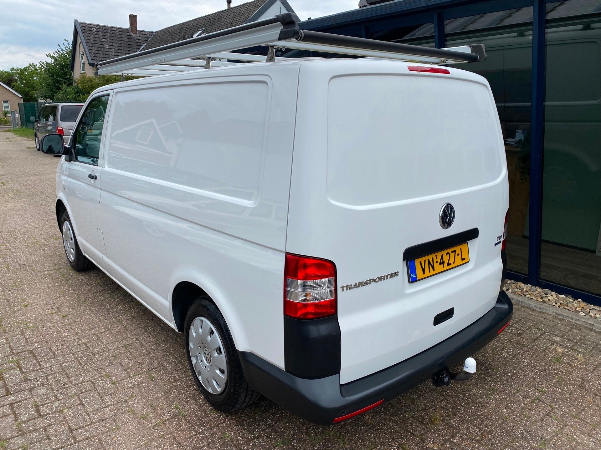 Volkswagen Transporter 2.0 TDI L1H1 BM AIRCO / CRUISE / IMPR, Auto's, Voorwielaandrijving, Euro 5, Gebruikt, Zwart
