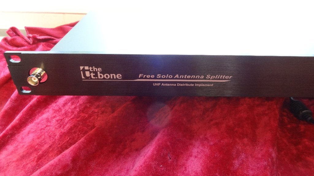 Sennheiser / Shure / AKG / Mipro / T bone antenne splitter, Muziek en Instrumenten, Ophalen of Verzenden, Zo goed als nieuw, Overige typen