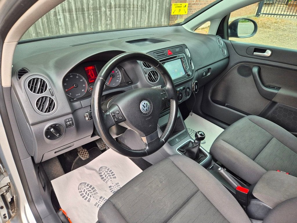 Volkswagen Golf Plus 1.6 Trendline Airco Cruise Carplay NAP, Auto's, Volkswagen, Stof, Gebruikt, 4 cilinders, 1283 kg