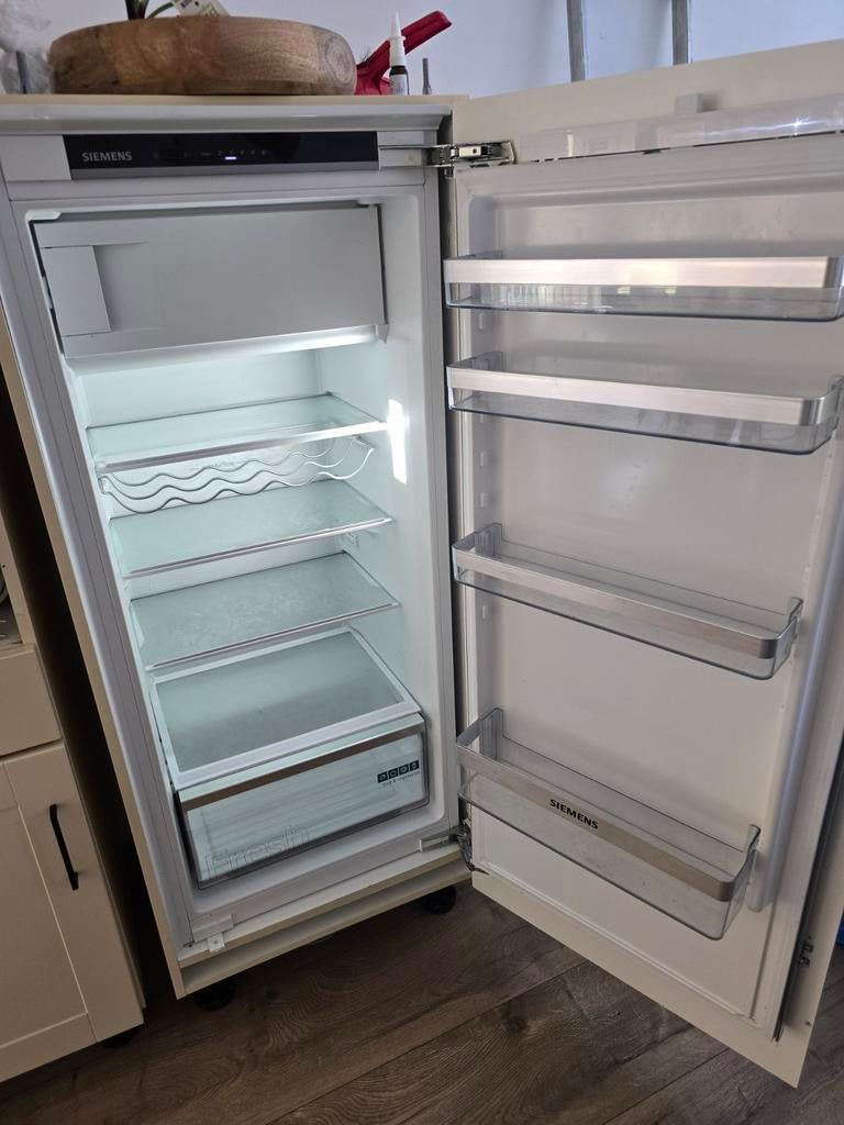 Siemens inbouw koelkast met sleepdeur KI42LVFE0, Ophalen, 120 tot 140 cm, Minder dan 60 cm, Zo goed als nieuw