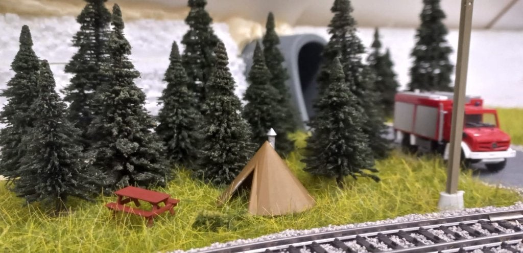 3D Geprinte H0 picnic tafel (10), Overige merken, Verzenden, Gelijkstroom of Wisselstroom, Brug, Tunnel of Gebouw