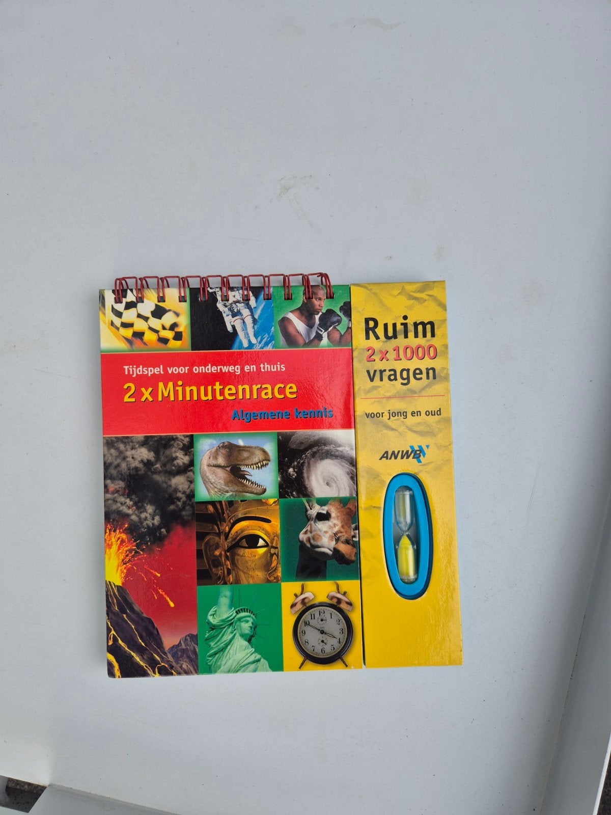 ANWB 2x Minutenrace Algemene Kennis Reisspel, Gebruikt, ANWB, Ophalen of Verzenden, Vijf spelers of meer