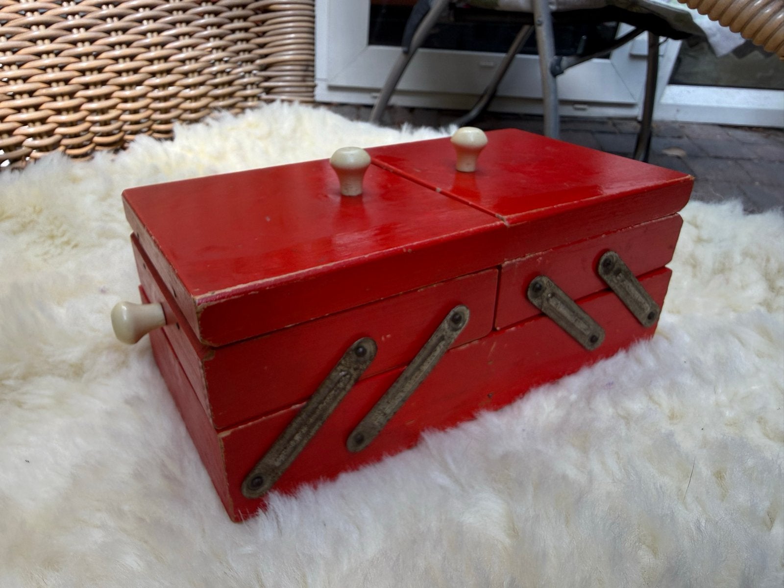 Vintage Rood Houten Naaidoos - Uitschuifbaar, Ophalen of Verzenden, Gebruikt