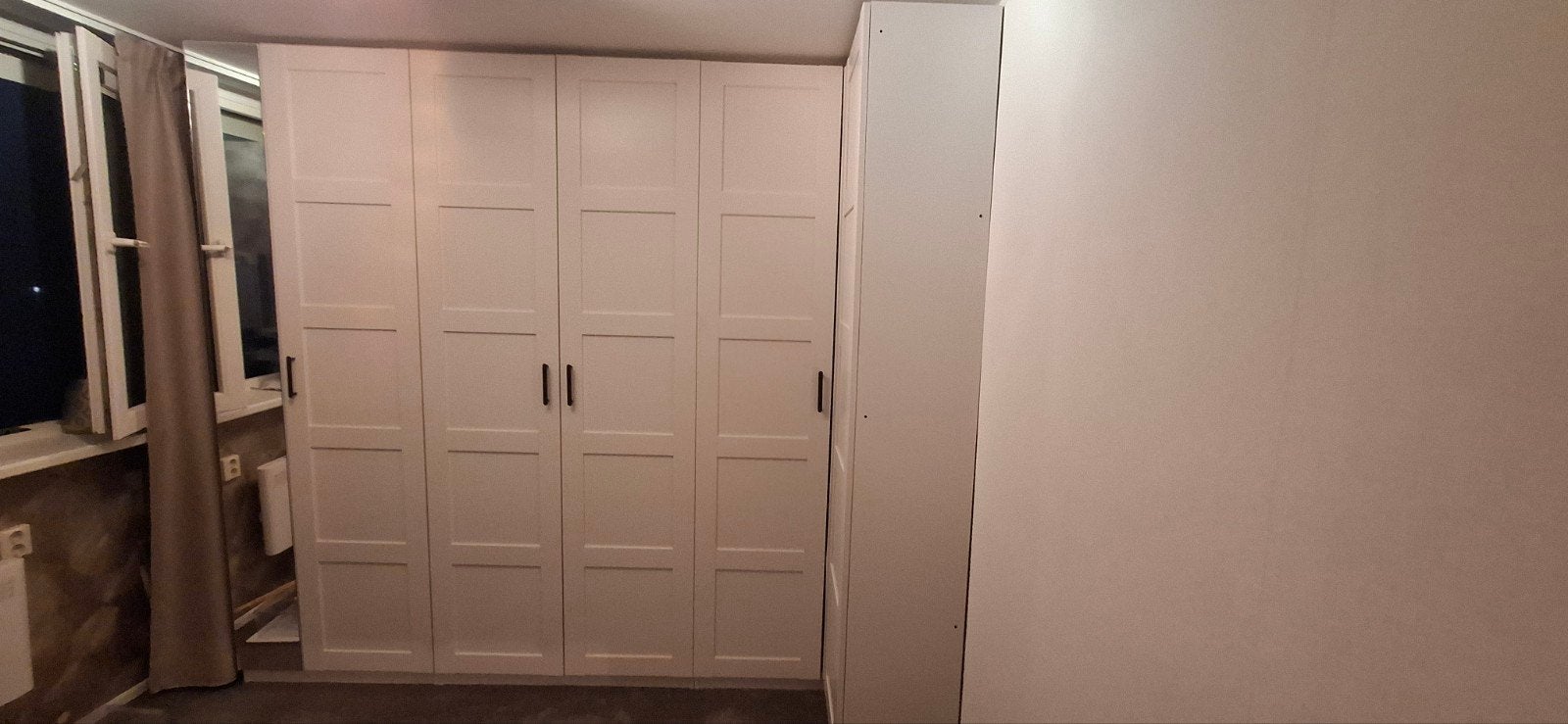 Witte ikea pax  kledingkast met planken en mandjes, Ophalen, 200 cm of meer, 200 cm of meer, Modern