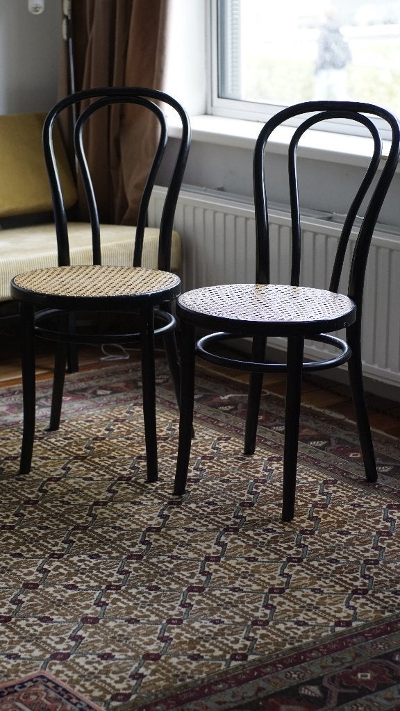 2 Thonet bistrosteln, Ophalen