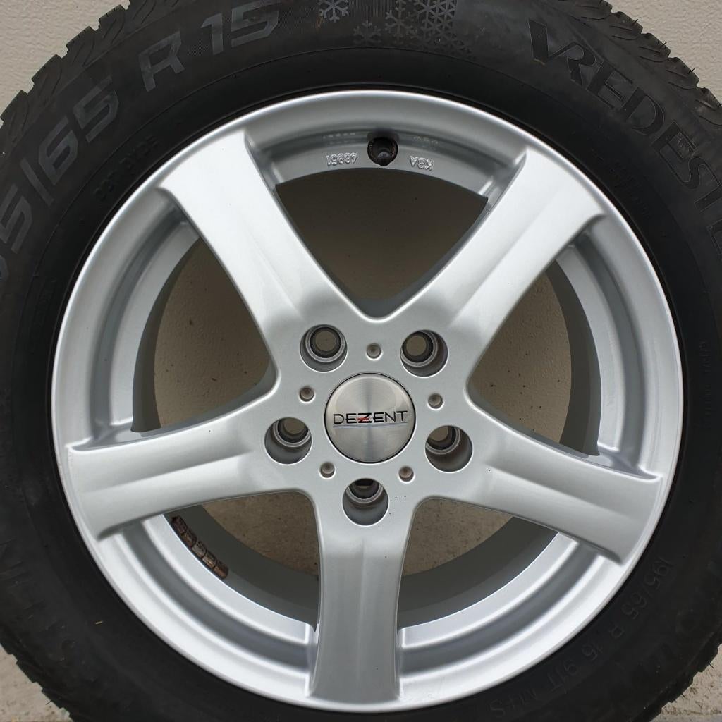 Velgen Mercedes A + banden, Auto-onderdelen, Ophalen, Gebruikt, 15 inch, Banden en Velgen