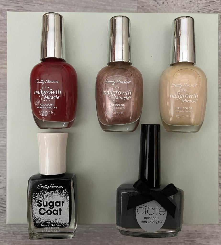 Nagellak pakketje, als nieuw, Ophalen of Verzenden, Zo goed als nieuw, Handen en Nagels, Make-up