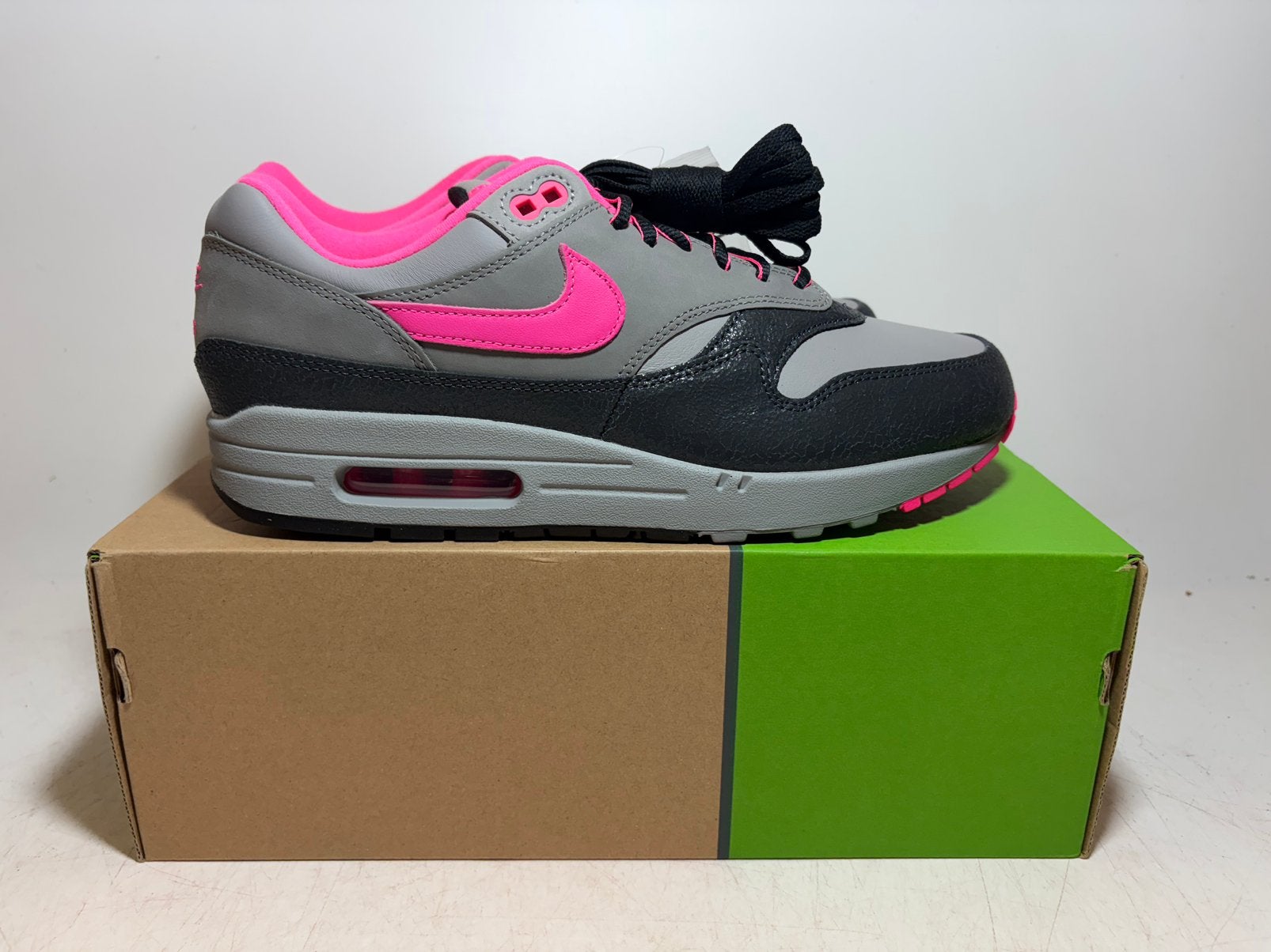 Nike Air Max 1 Huf Pink Pow, Overige kleuren, Nieuw, Ophalen of Verzenden, Sneakers of Gympen