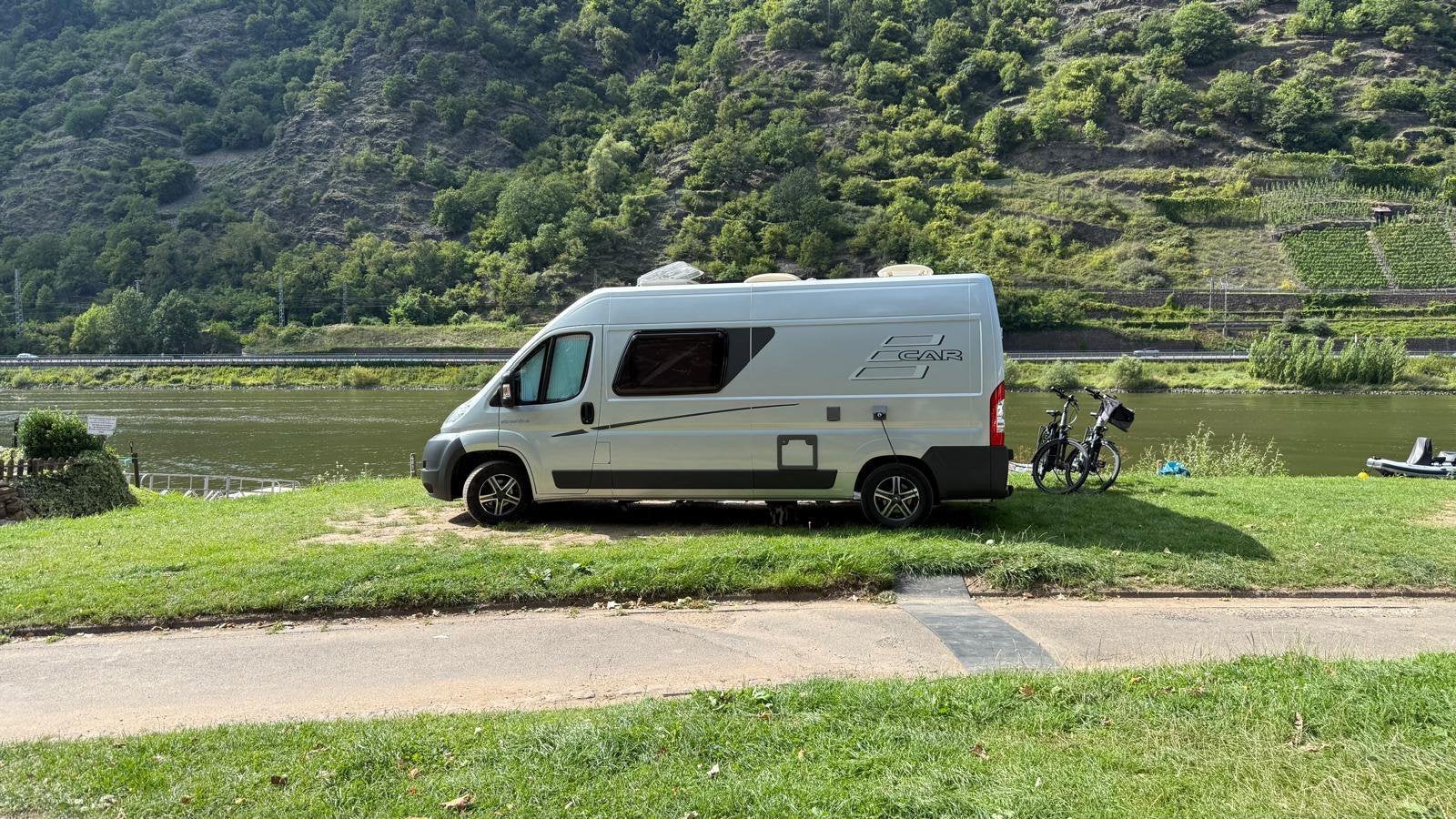 Complete Hymer Buscamper Fiat Ducato 2.3 MultiJet 130 PK, Particulier, Hymer