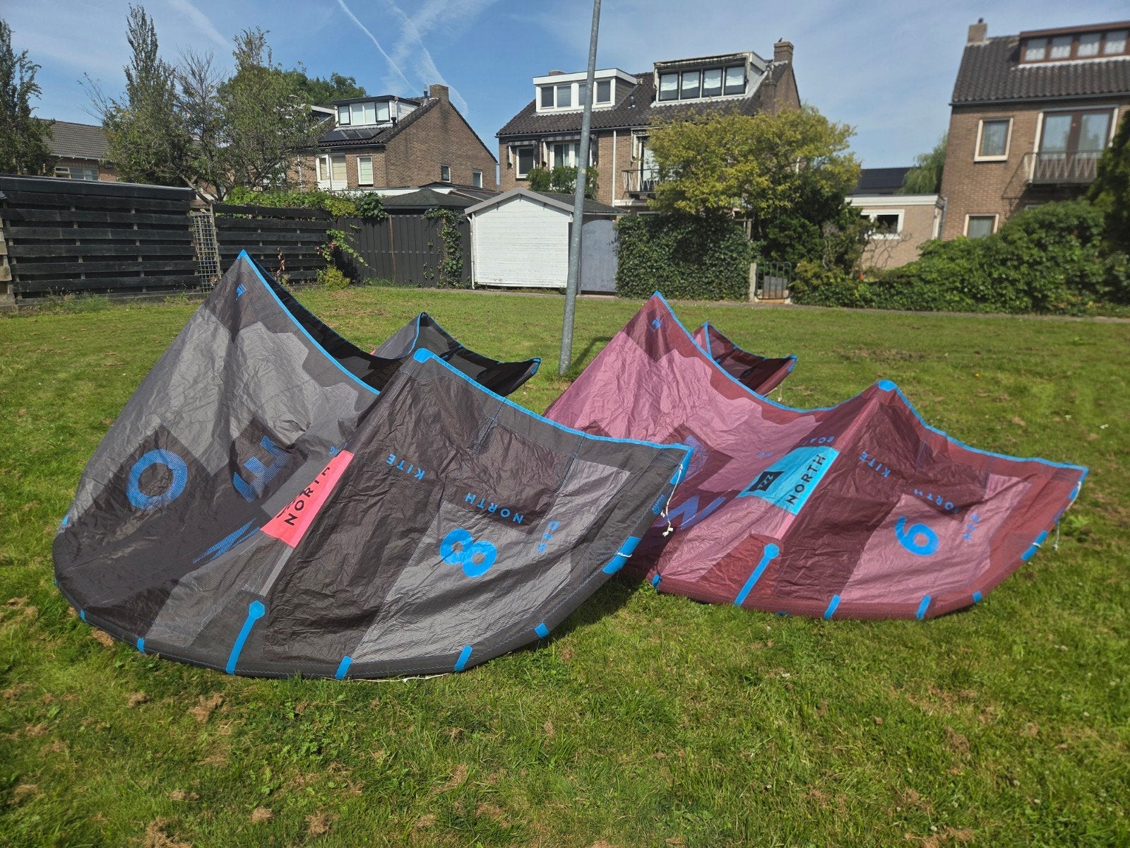 North (Duotone) Neo Kites (6m en 8m) met Bar, Watersport en Boten, Kitesurfen, Ophalen, Gebruikt, 8 m², Bar