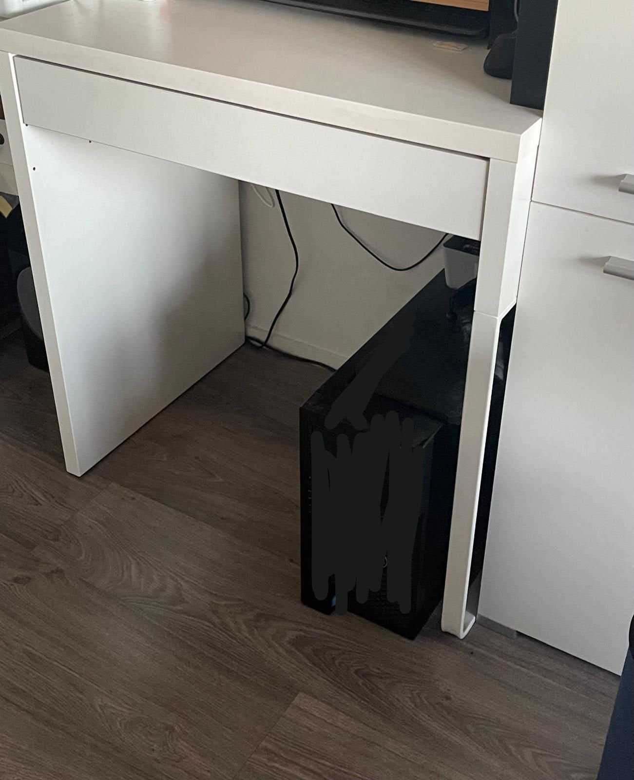 IKEA BUREAU MET LADE, Ophalen, Zo goed als nieuw