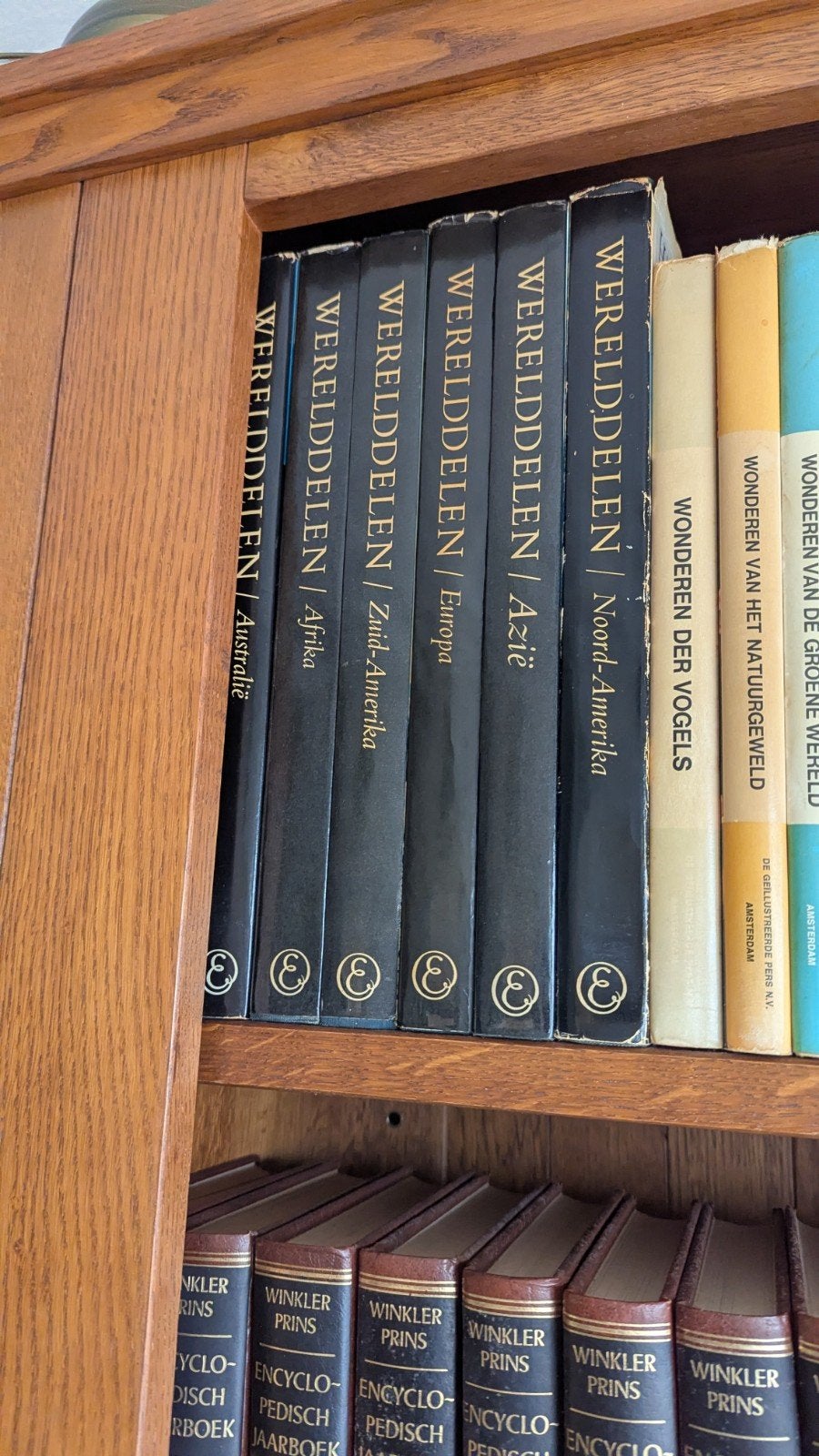 Werelddelen encyclopedie Complete Serie (6 delen), Boeken, Encyclopedieën, Gelezen, Complete serie, Ophalen of Verzenden, Jean Dorst